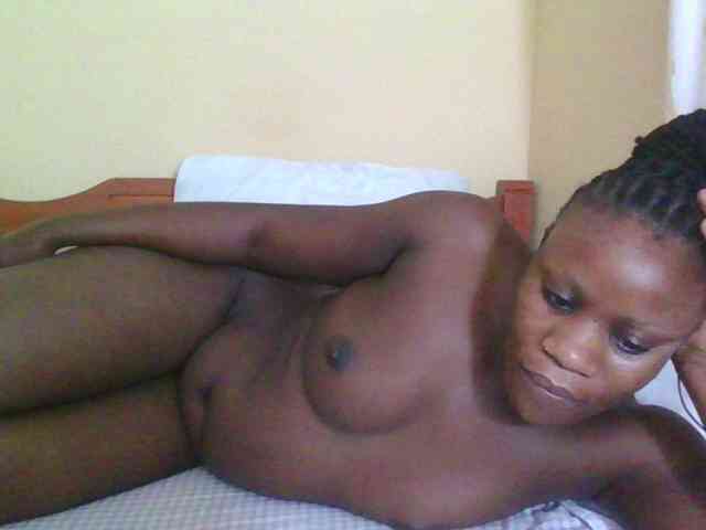 Babyrozzilah webcam