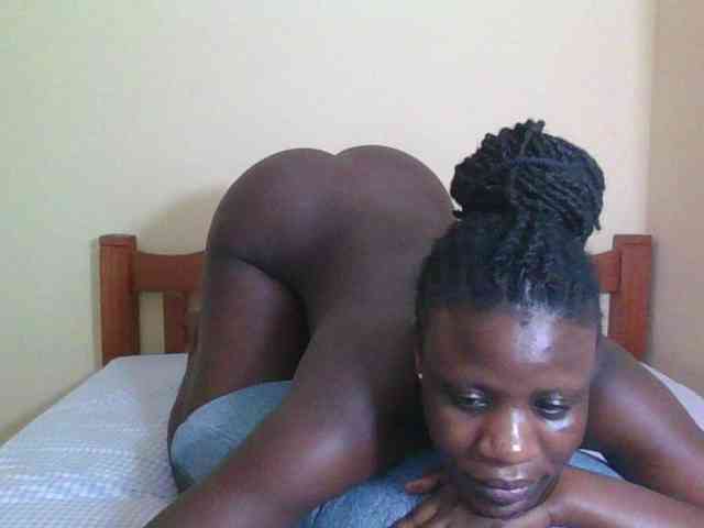 Babyrozzilah webcam