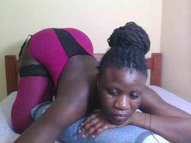 Babyrozzilah webcam