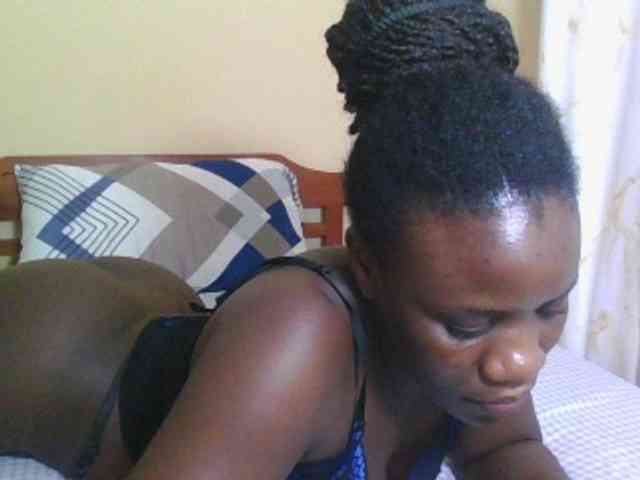 Babyrozzilah webcam