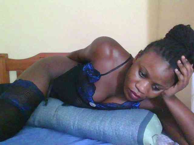 Babyrozzilah webcam
