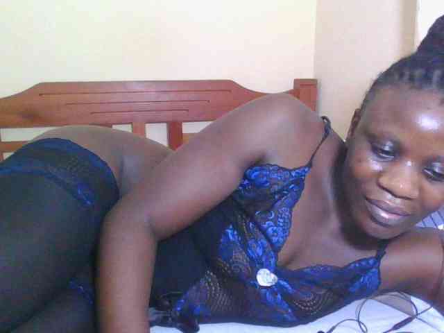 Babyrozzilah webcam