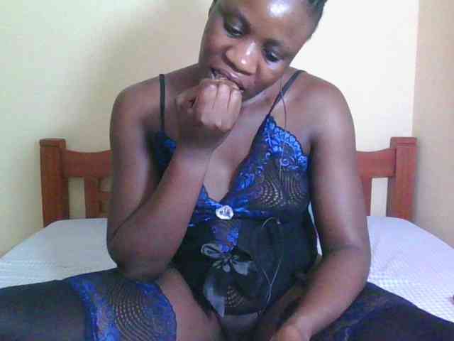 Babyrozzilah webcam