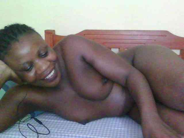 Babyrozzilah webcam