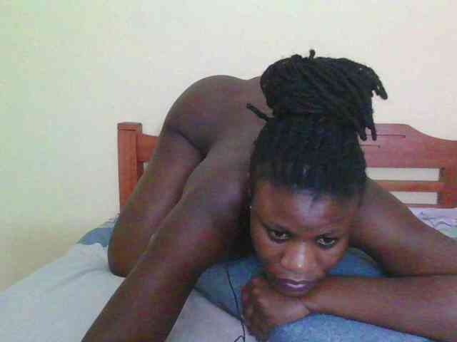 Babyrozzilah webcam