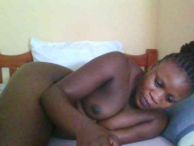 Babyrozzilah webcam