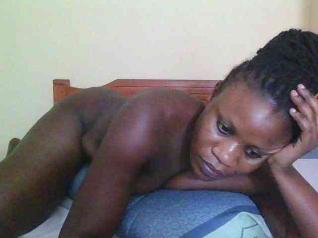 Babyrozzilah webcam