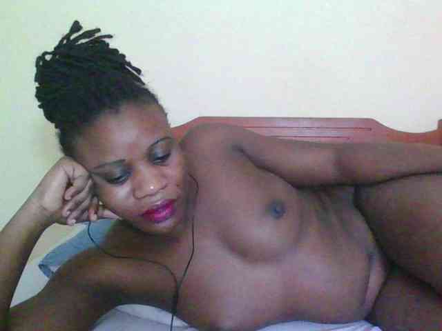 Babyrozzilah webcam