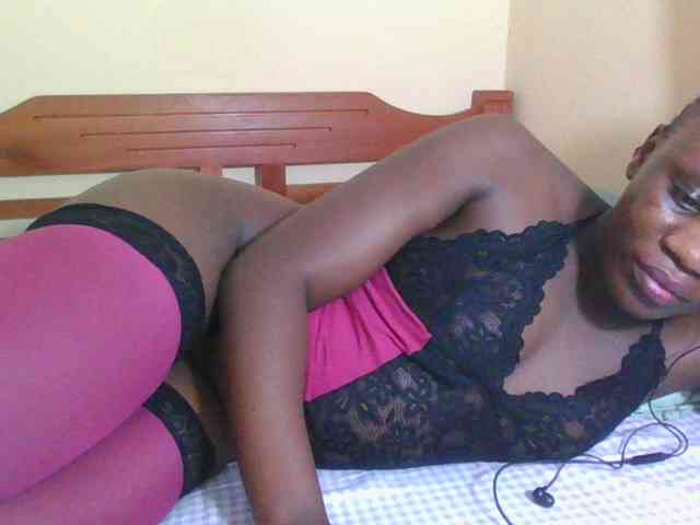 Babyrozzilah webcam