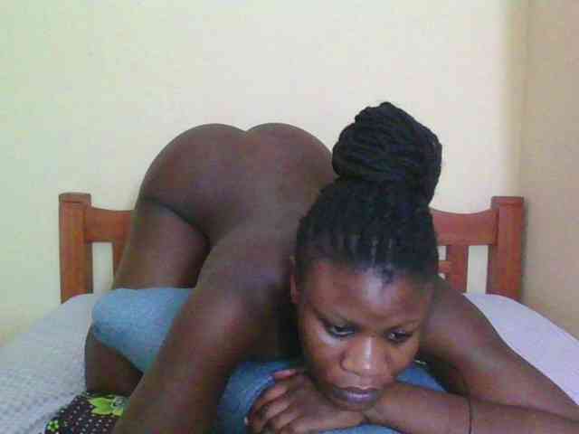 Babyrozzilah webcam
