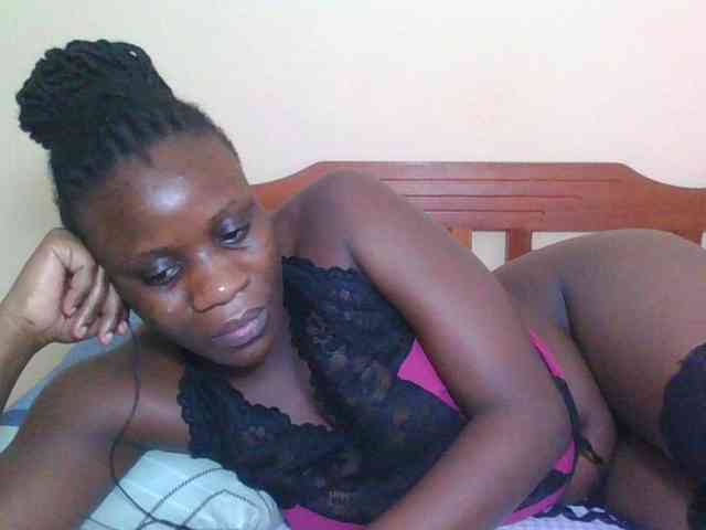 Babyrozzilah webcam