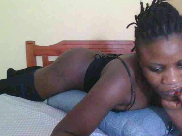 Babyrozzilah webcam