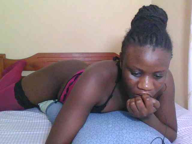 Babyrozzilah webcam