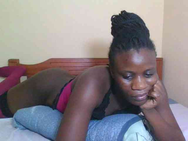Babyrozzilah webcam