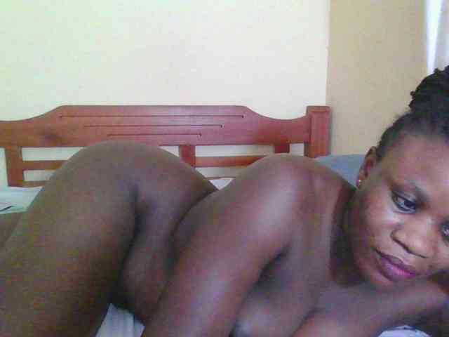 Babyrozzilah webcam
