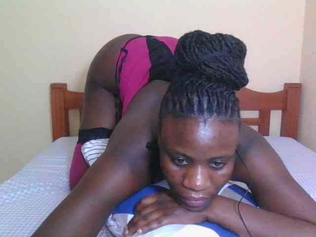 Babyrozzilah webcam