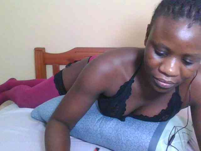 Babyrozzilah webcam