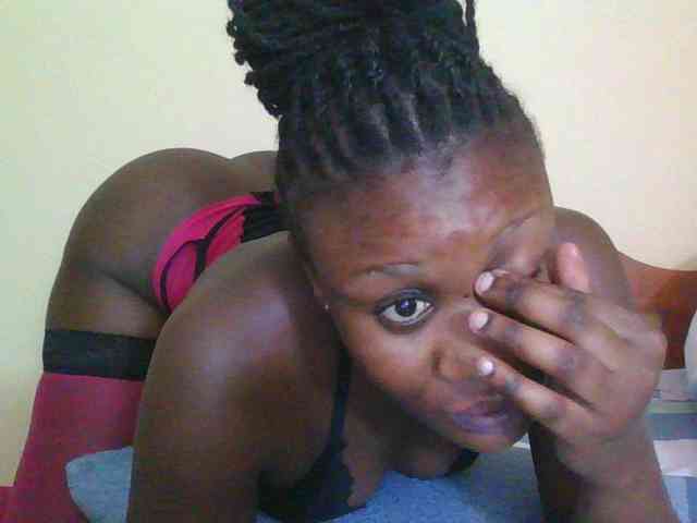 Babyrozzilah webcam