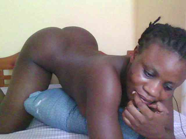 Babyrozzilah webcam