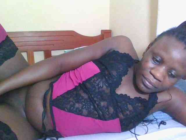 Babyrozzilah webcam