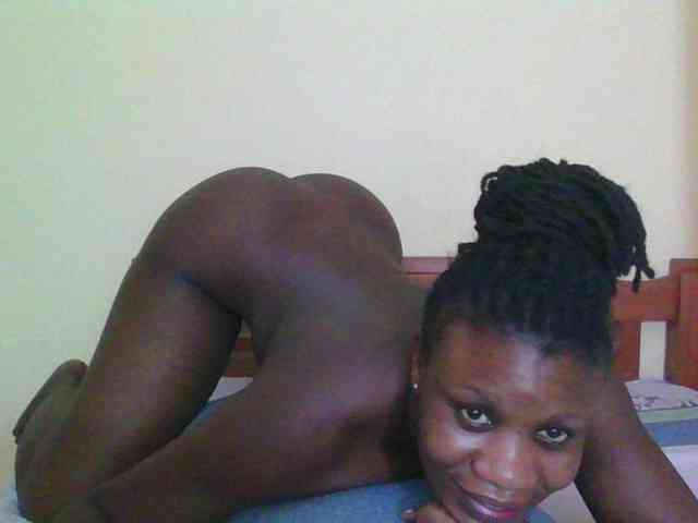 Babyrozzilah webcam