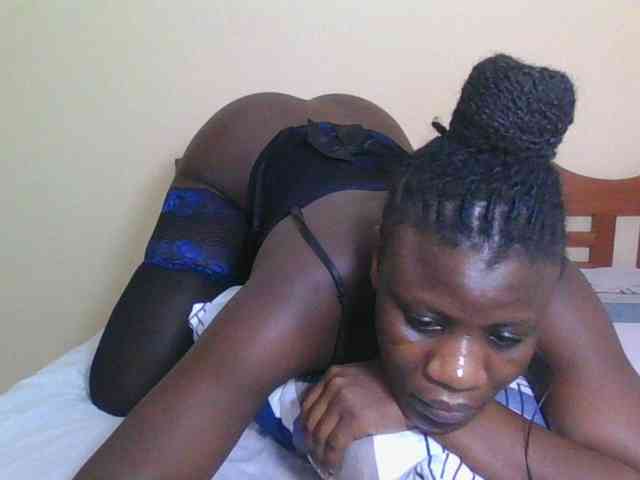 Babyrozzilah webcam