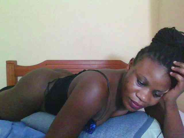 Babyrozzilah webcam