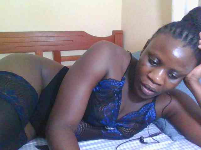 Babyrozzilah webcam