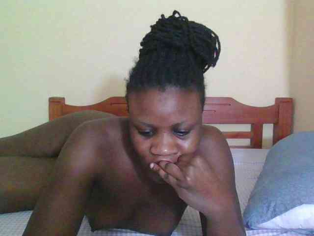 Babyrozzilah webcam