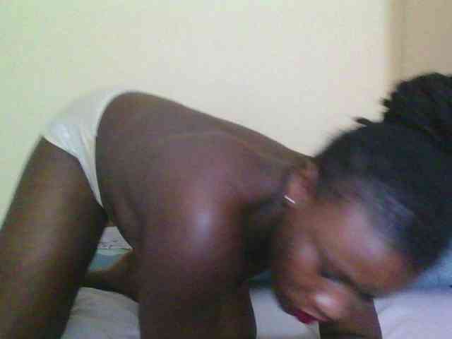 Babyrozzilah webcam