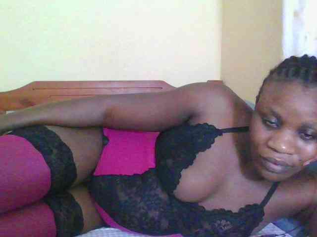 Babyrozzilah webcam