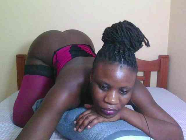 Babyrozzilah webcam