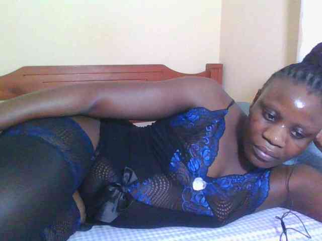 Babyrozzilah webcam