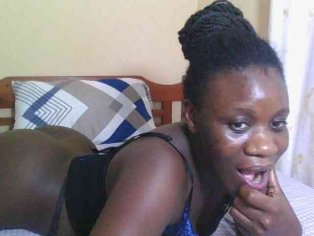 Babyrozzilah webcam
