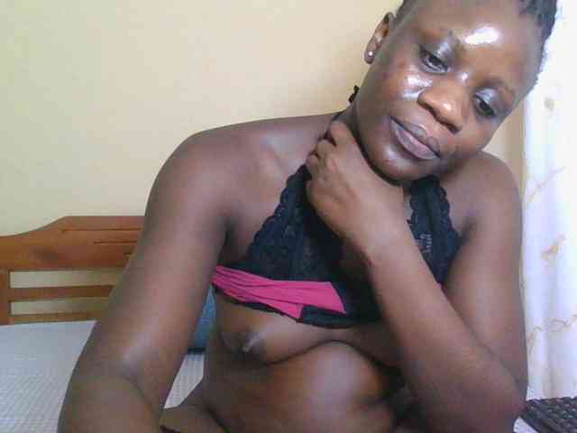 Babyrozzilah webcam