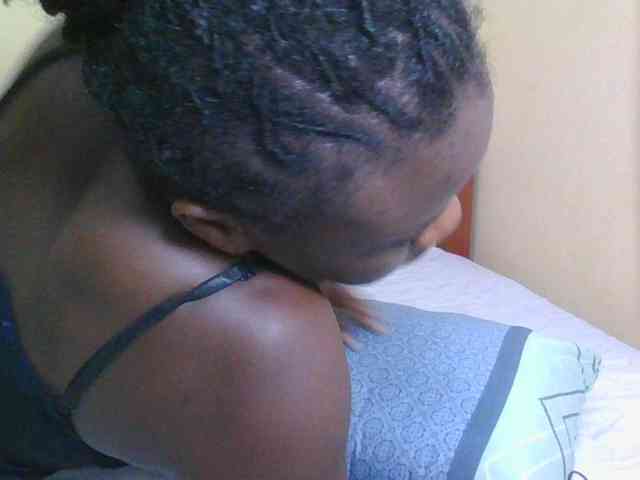 Babyrozzilah webcam