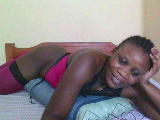 Babyrozzilah webcam