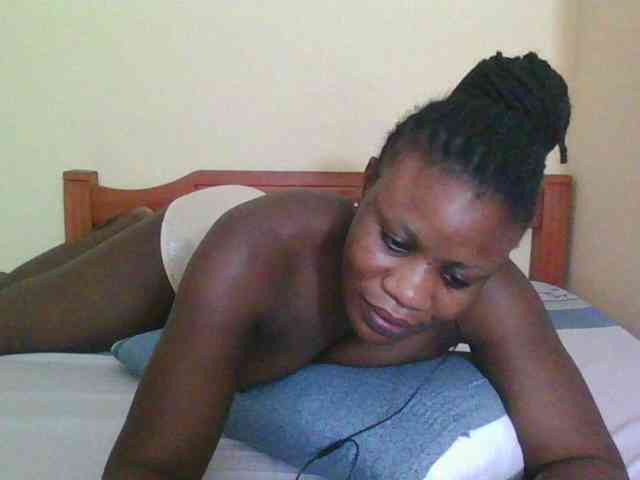 Babyrozzilah webcam