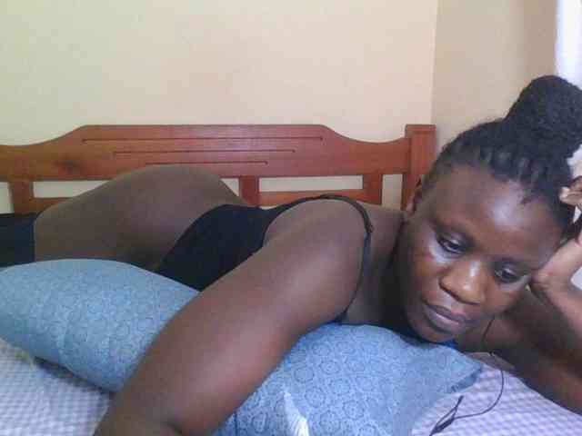 Babyrozzilah webcam