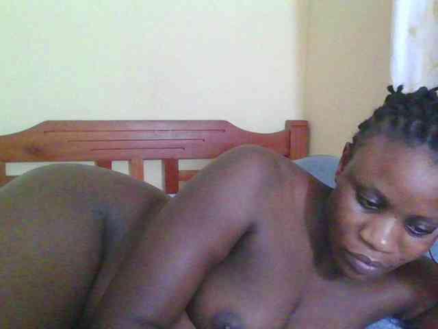 Babyrozzilah webcam