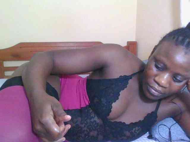 Babyrozzilah webcam