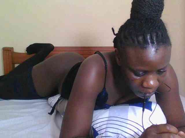 Babyrozzilah webcam