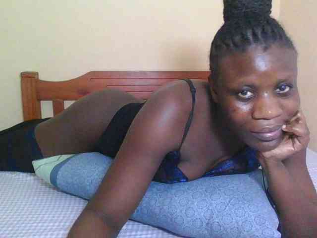 Babyrozzilah webcam