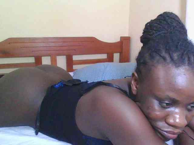 Babyrozzilah webcam