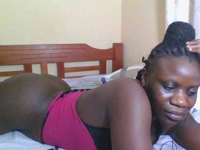 Babyrozzilah webcam