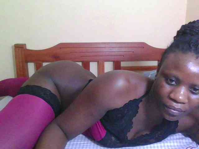 Babyrozzilah webcam