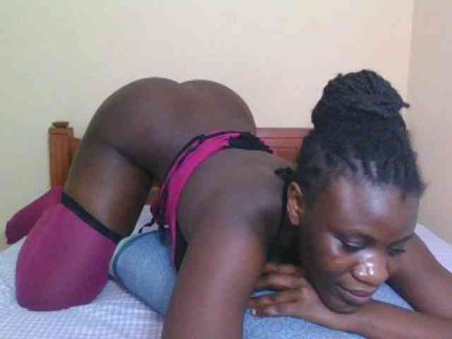 Babyrozzilah webcam
