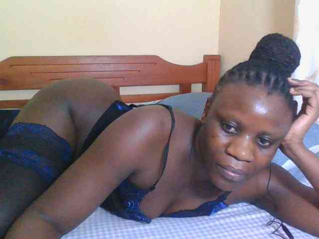 Babyrozzilah webcam