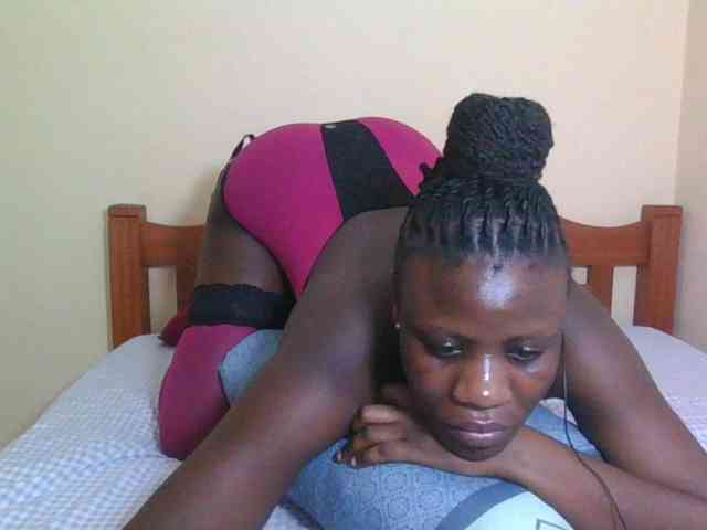 Babyrozzilah webcam