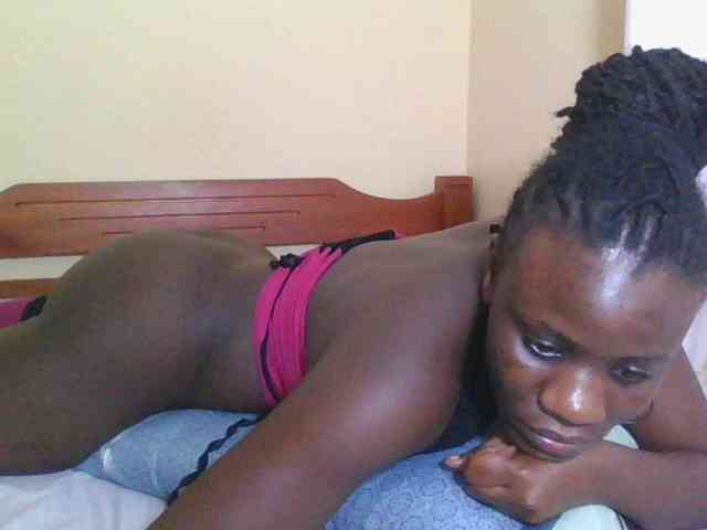 Babyrozzilah webcam